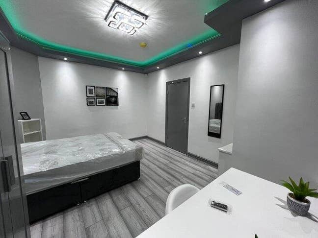 Student Room Available ~ Manchester Victoria Park  Main Photo