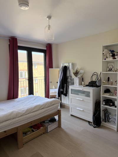 Double room in Elephant and Castle, female only Main Photo