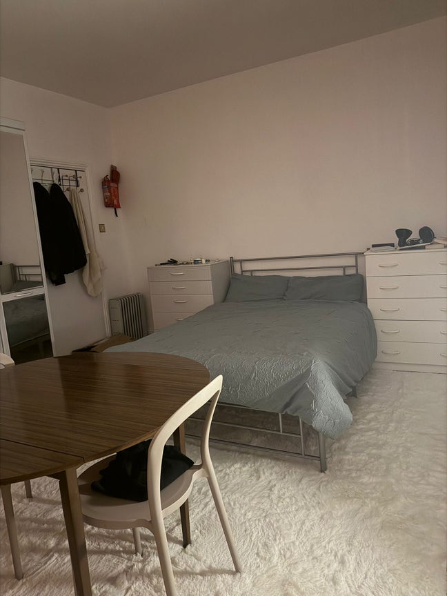 STUDIO - Room with private kitchen in Kensal Green Main Photo