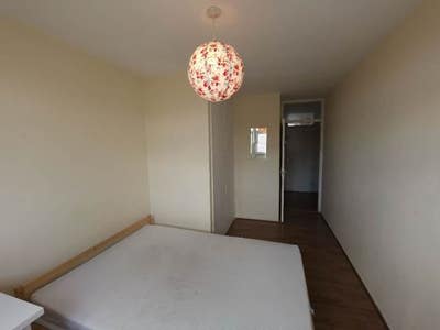 🏡 Double Room Available in London E14 3HD Main Photo