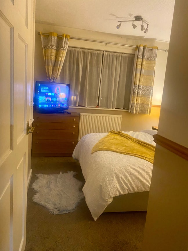 Room available to Rent Main Photo