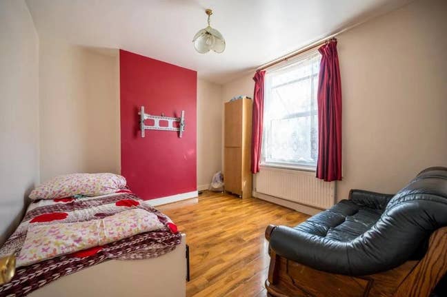 Room available for rent Main Photo