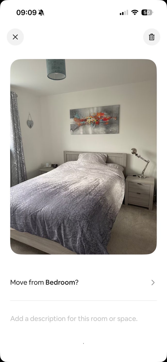 Beautiful room in a beautiful location  Main Photo