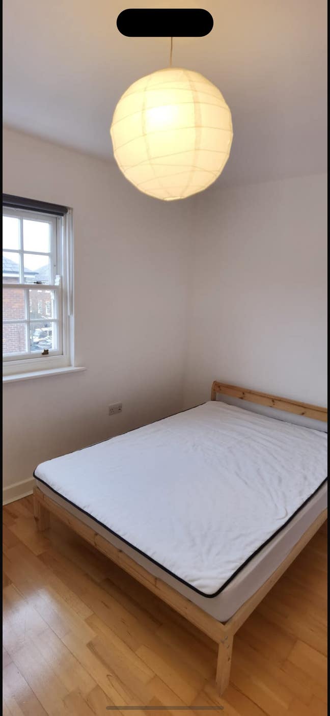 Bright Single Room for Rent in Woolwich RoyalArsen Main Photo