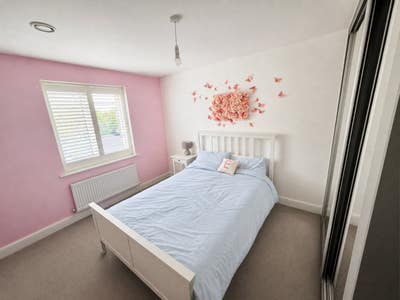 Double Room with own bathroom Main Photo