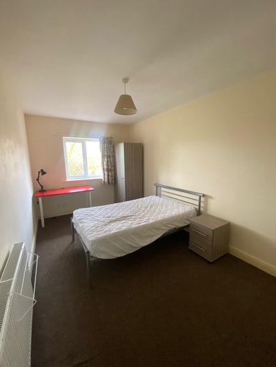 Large double room in Dringhouses  Main Photo