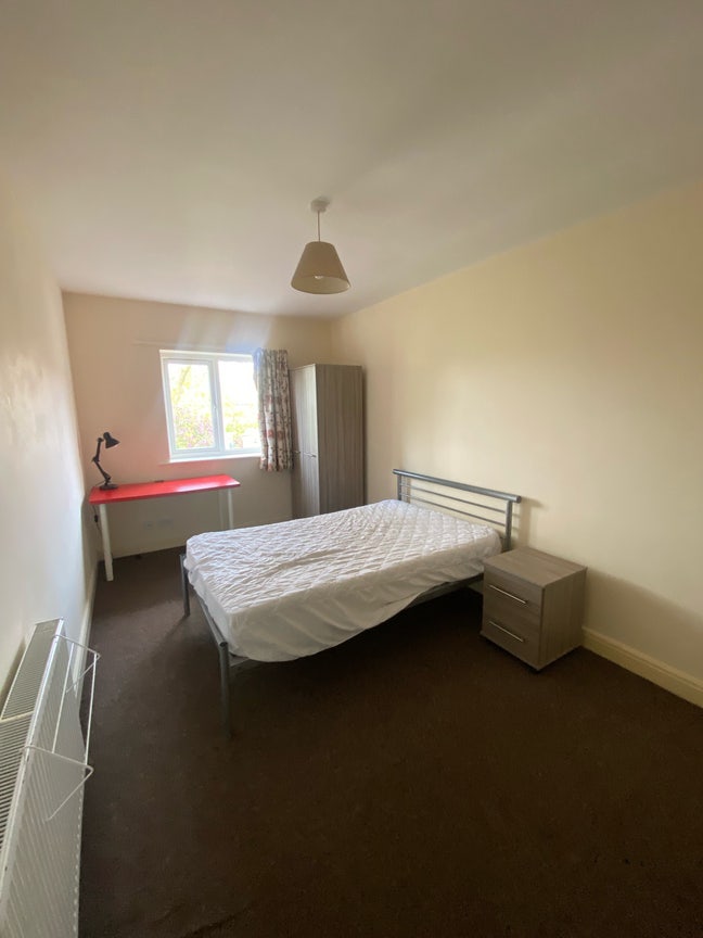 Large double room in Dringhouses  Main Photo