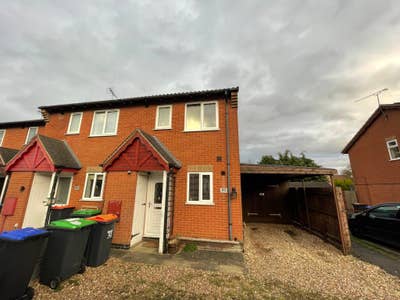 2 bed 1 bath semi detached house Main Photo