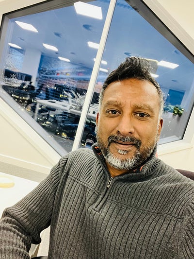 Professional Seeking Calm, Tidy Home Main Photo