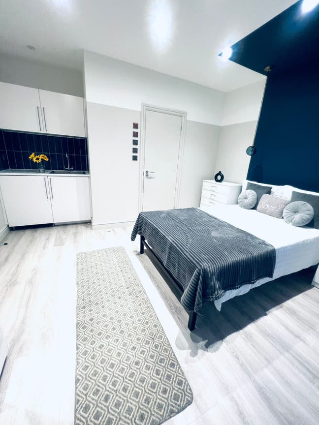✨ 🏡 Studio Flat to Let in - Greenford Main Photo