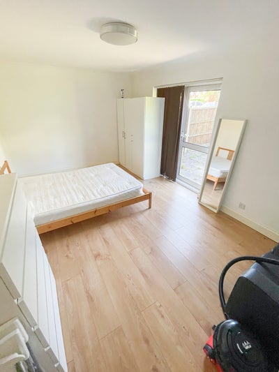  Double Room in Hendon, NW4 – All Bills Included!  Main Photo