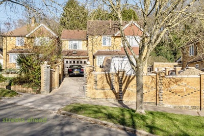 Luxury Double rooms in South Croydon (CR2) House.  Main Photo