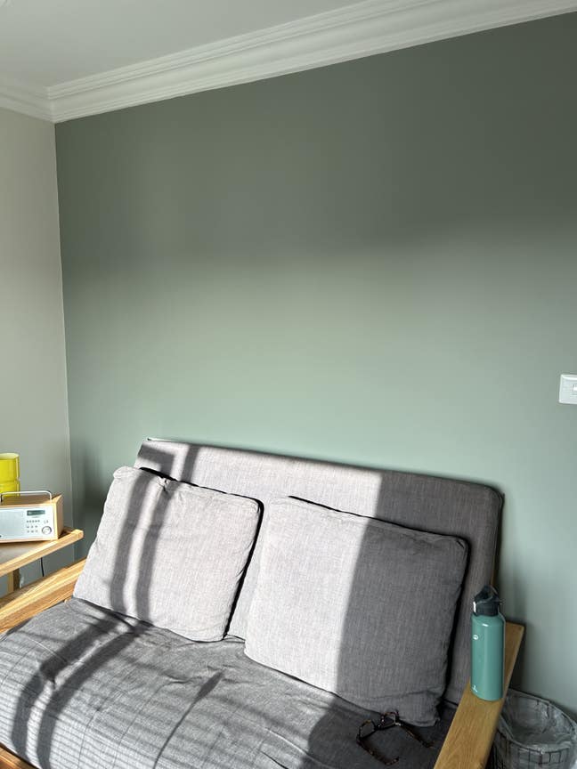 Beautiful sunny room in peaceful location  Main Photo