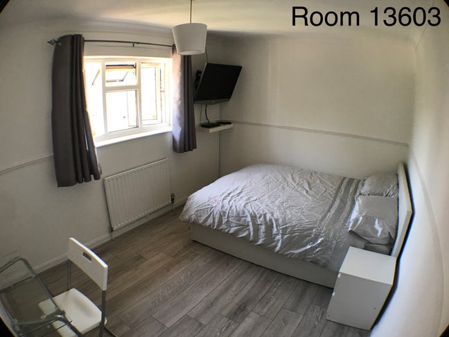 13603 Prime Springfield Location – Large Double Main Photo