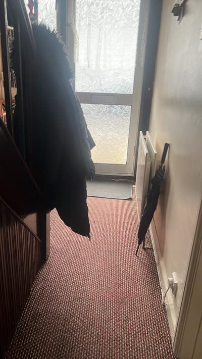 Single room rent  Main Photo