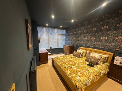 High end one bedroom flat Main Photo