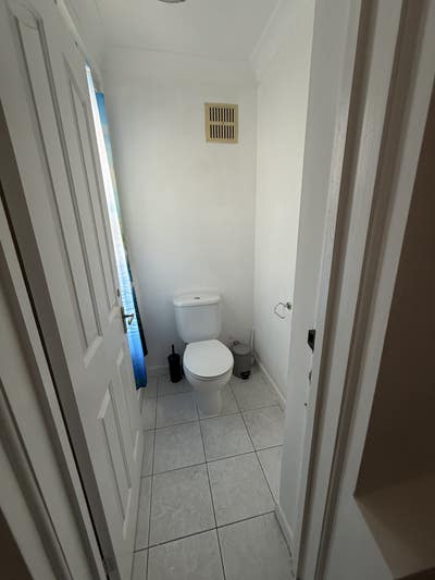 2 lovely en-suite rooms all included  Main Photo