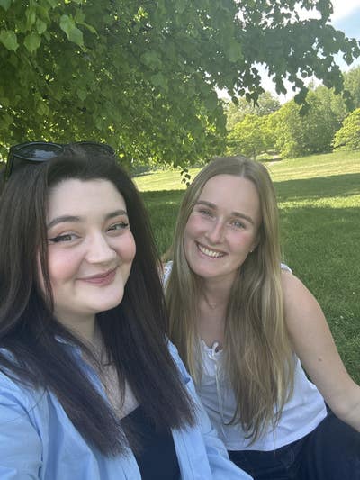 2 gals looking for 2 rooms!! Main Photo