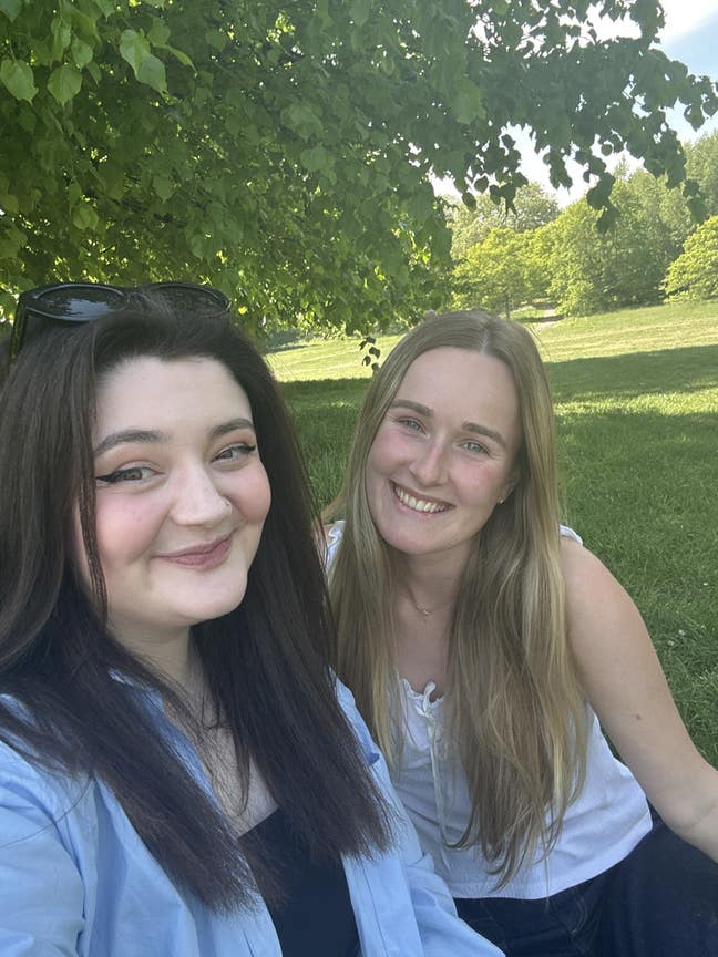 2 gals looking for 2 rooms!! Main Photo