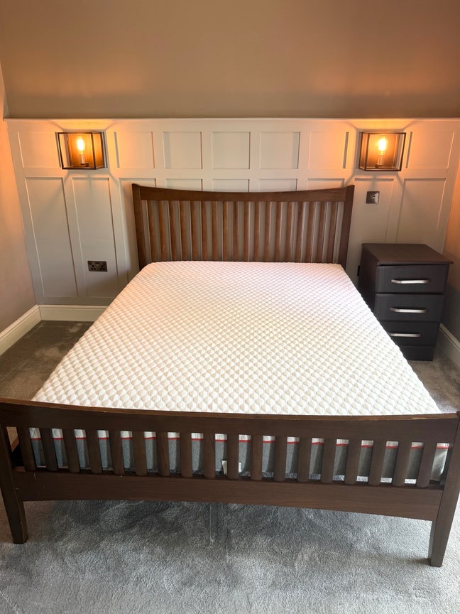 Spacious Ensuite Bedroom Near Aldershot Station Main Photo