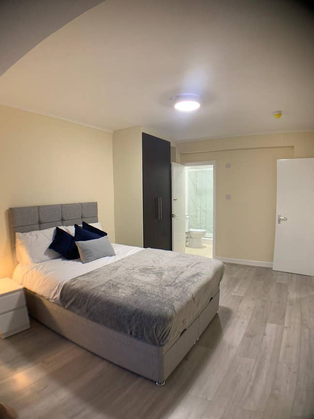 🌟 Two Fabulous Furnished Double Room (R1&2Br) Main Photo