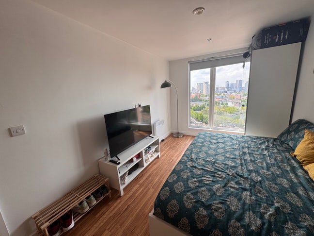 Ensuite Double Room  - Short Term Main Photo
