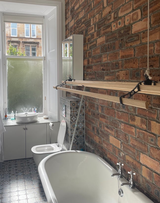 West End Flat available July - August  Main Photo