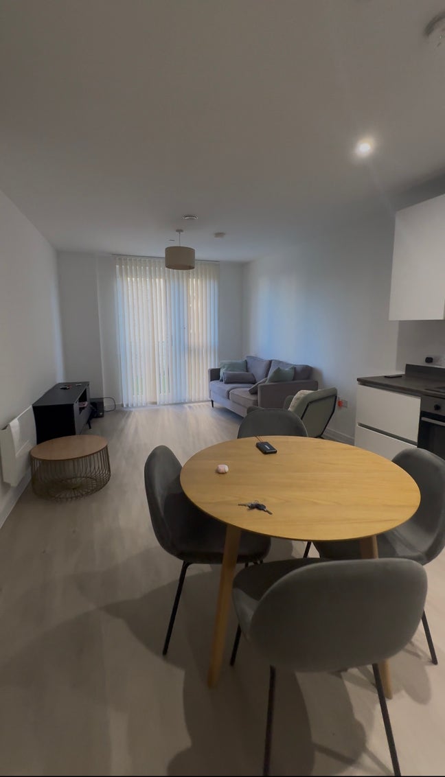Double bedroom with own bathroom  Main Photo