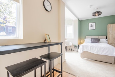 Brand New Studio & En-Suite Double Rooms Main Photo