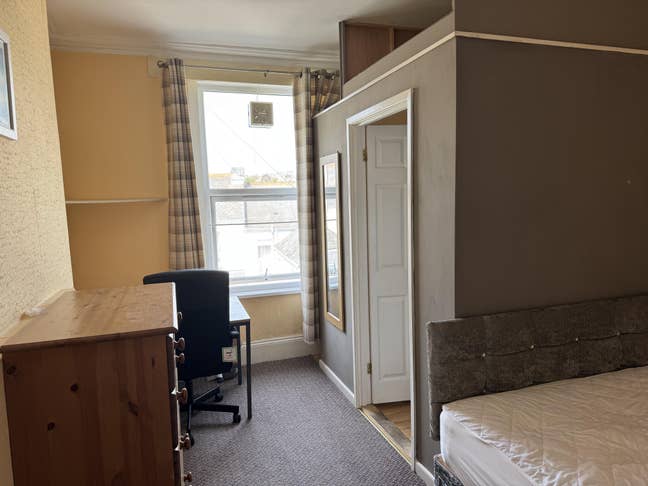 1 Double En-Suite Room in Shared House in Mutley Main Photo
