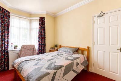 Double Room in Lovely Houseshare Available 1 June Main Photo