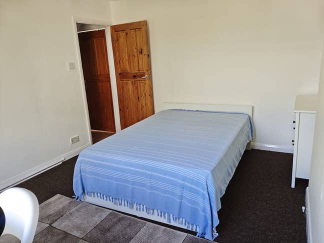 Bright Double Room in Victorian House - Islington Main Photo