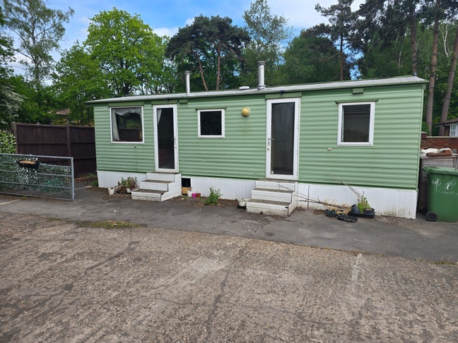 2 bed mobile home. Main Photo