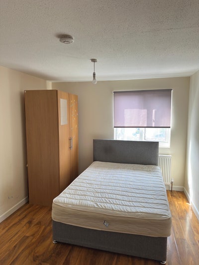  Room available near MK town Centre Main Photo