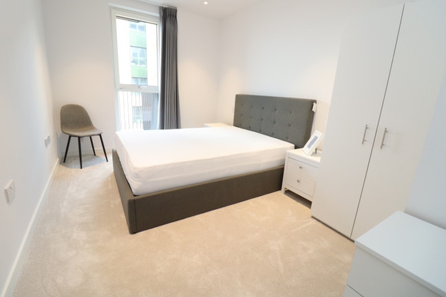 Luxury Room in Highly Modern Flat - Southall UB1 Main Photo