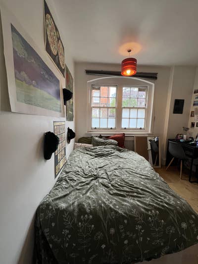 Looking for fourth flatmate for summer tenancy! Main Photo
