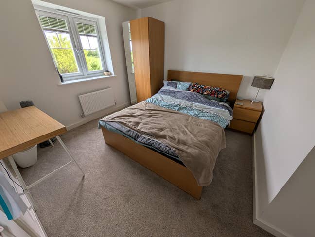 Double Room available in Whittington Walk Main Photo