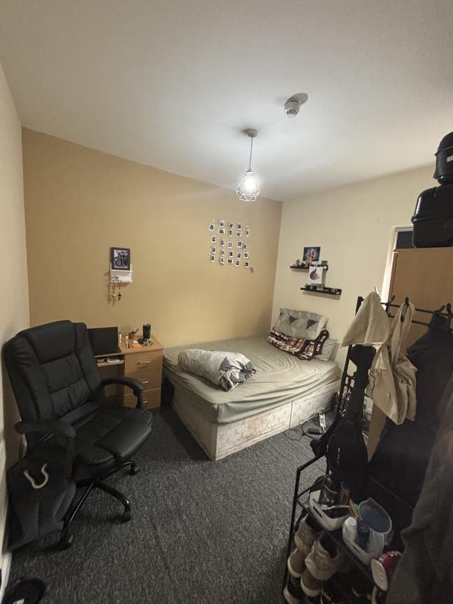     Furnished Double Room | Bills Included Main Photo