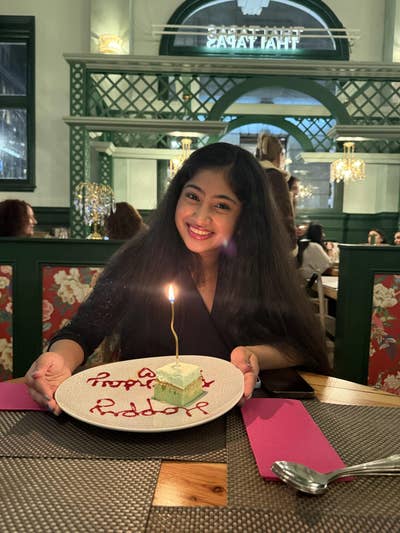 25 year old Female seeks a double room Main Photo