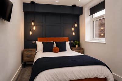 ⭐ Stunning Studio Room Available July ⭐ Main Photo