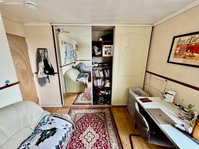 Large double room - ALL BILLs included Main Photo