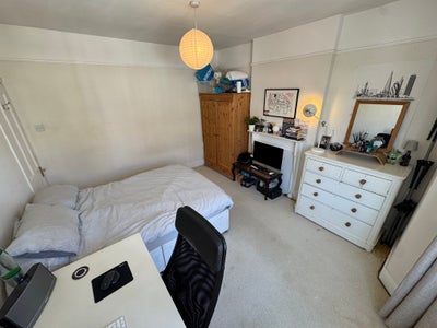 Large double room in Tooting Bec Main Photo