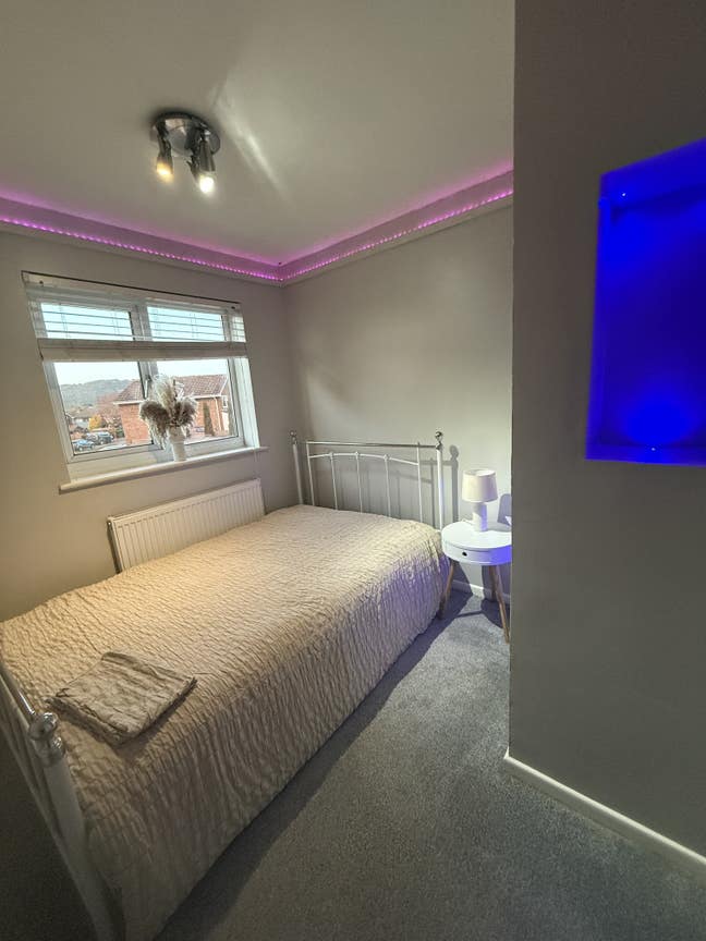 Fully furnished Room to rent in Nailsea Main Photo