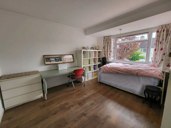 Lovely room Main Photo