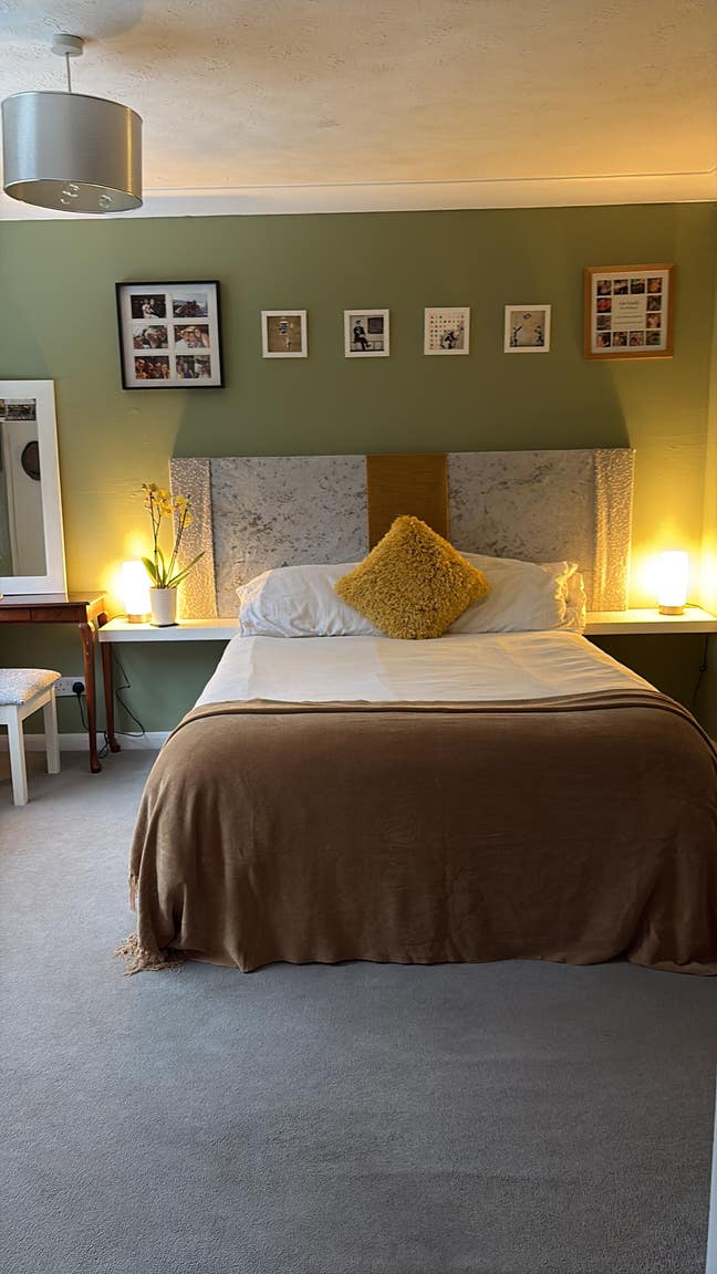 Beautiful large Double Bedroom  Main Photo