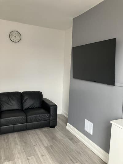 Student house share on Whitby Ave Fallowfield  Main Photo