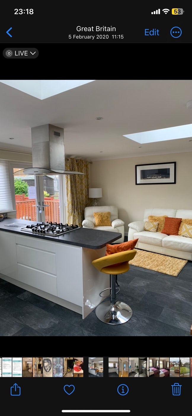 Double room in quiet household Main Photo