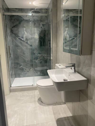 Self Contained Studio Style Bedsit Own Entrance Main Photo