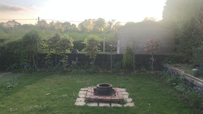 Double Room with en suite and private garden  Main Photo
