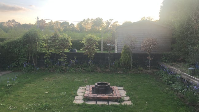 Double Room with en suite and private garden  Main Photo